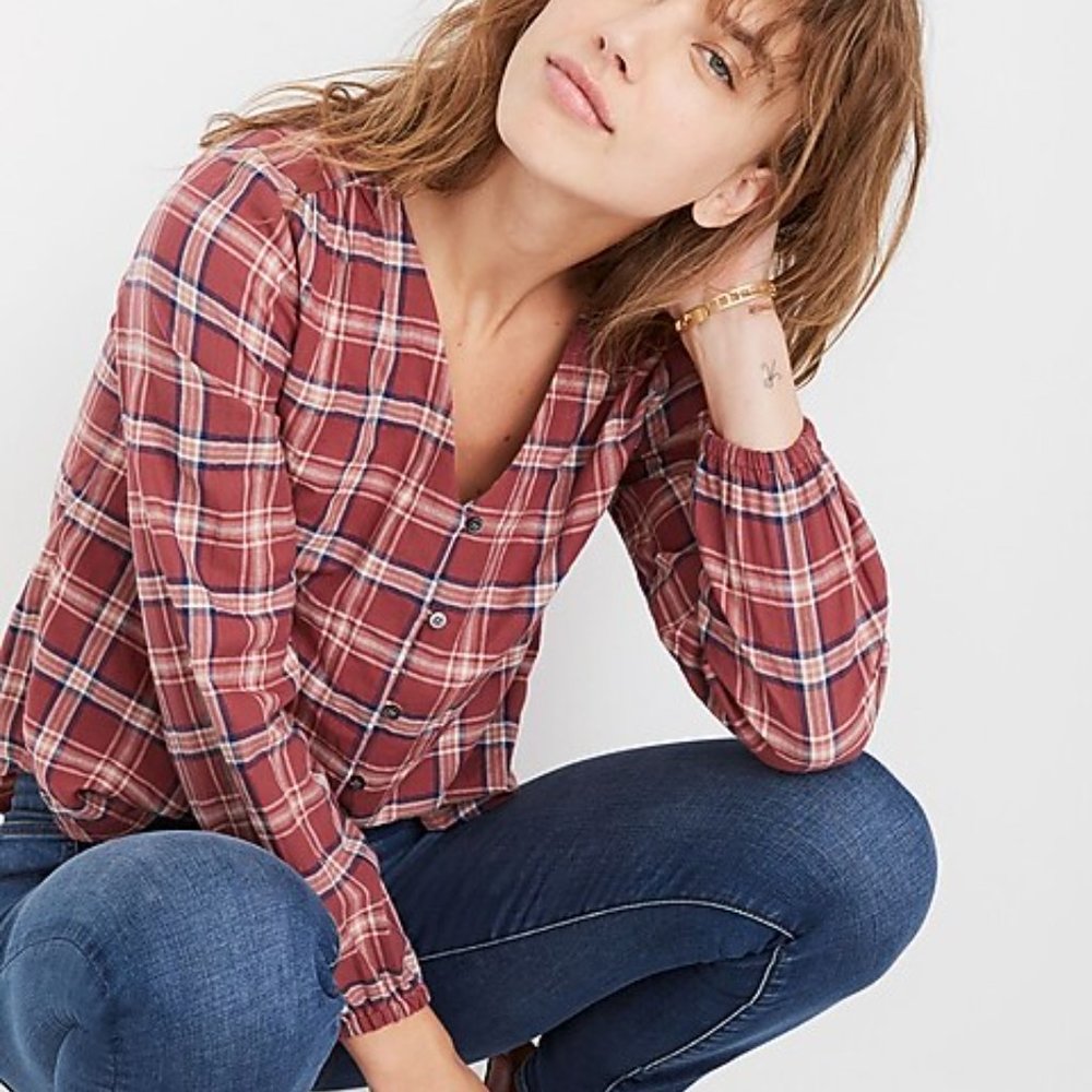 Madewell V-Neck Button-Down Shirt in Stratfield Plaid Size XS EUC L2729